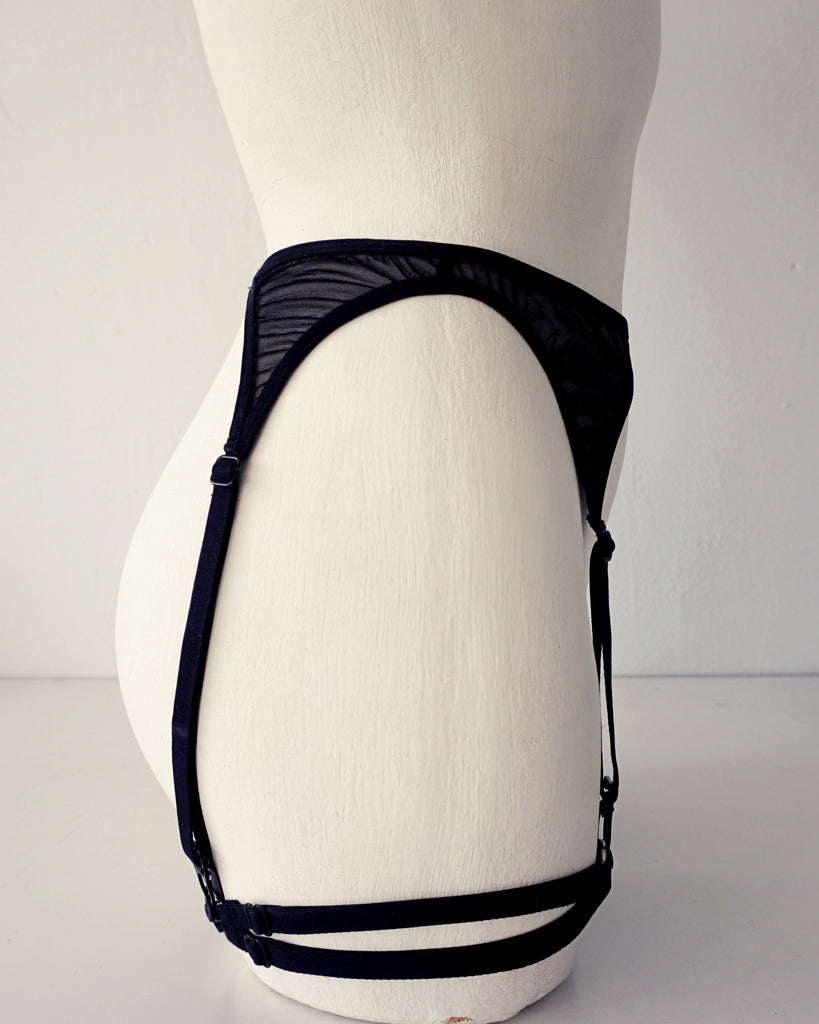 vegan-leg-harness-sustainable-lingerie-brands-handmade-barcelona-iona-smith-scott