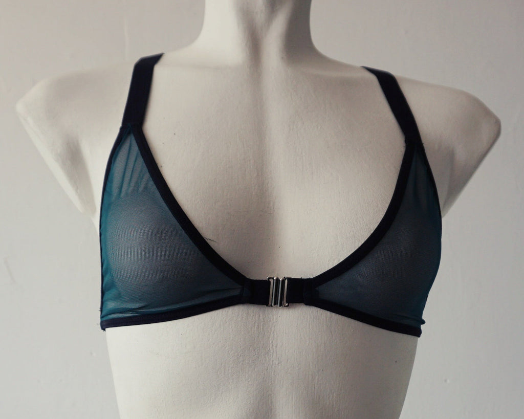 bra-and-knickers-lingerie-set-ethical-lingerie-brands-iona-smith-scott