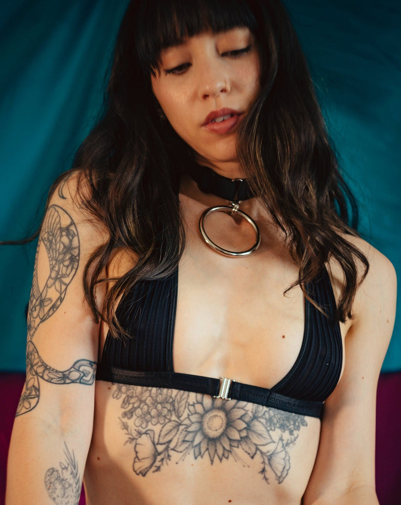 alternative-lingerie-brand-handmade-barcelona-tattooed-model-iona-smith-scott